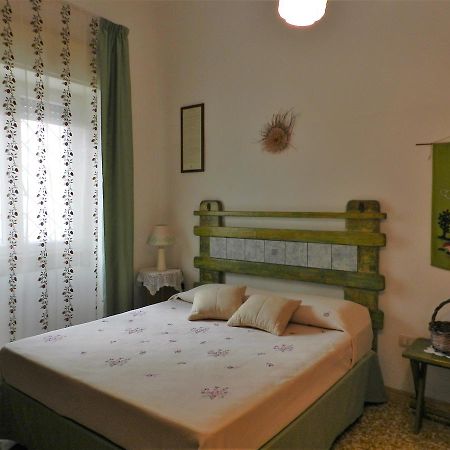 Casa Corte Con Terrazza Taviano  Luaran gambar