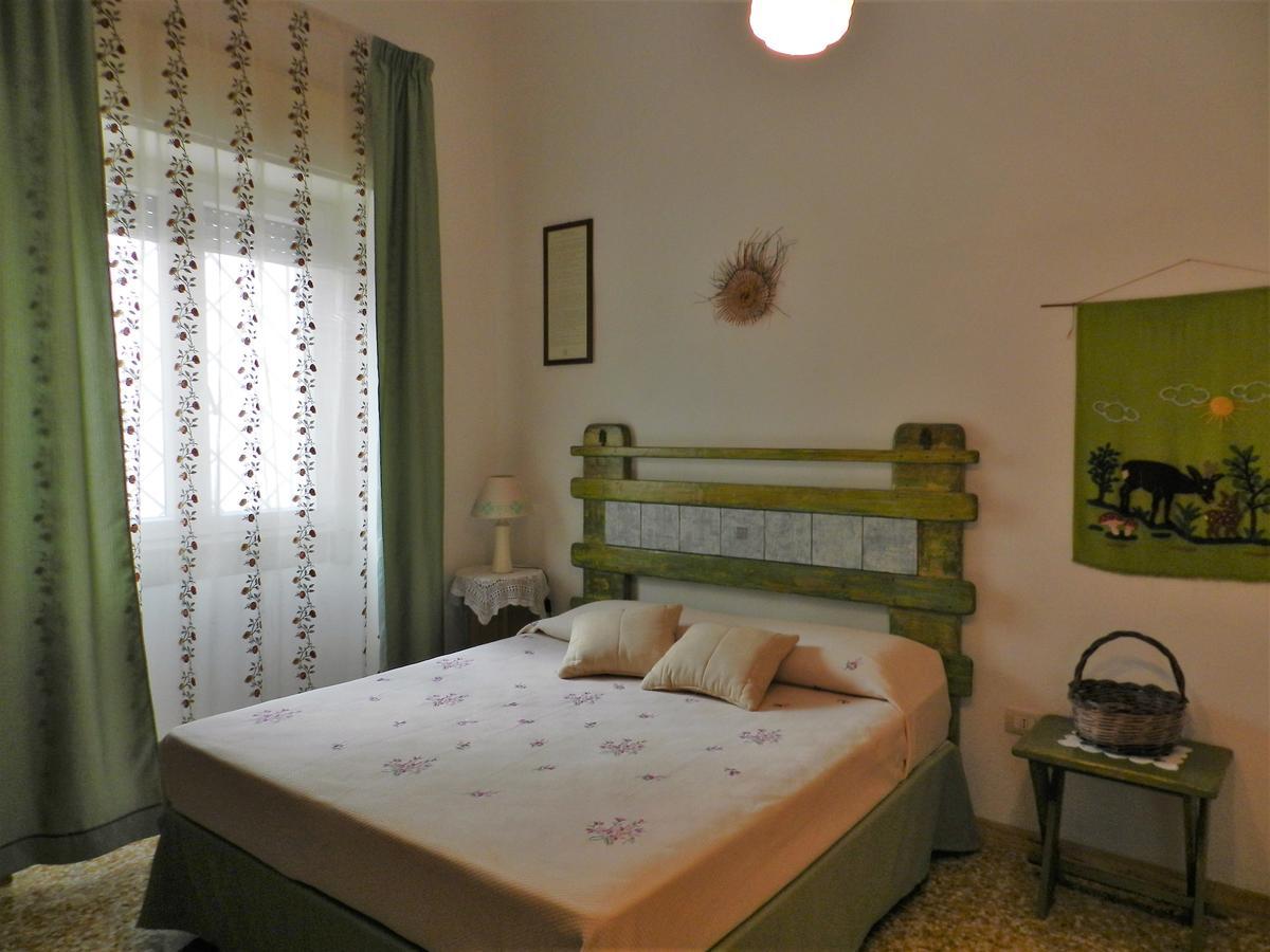 Casa Corte Con Terrazza Taviano  Luaran gambar