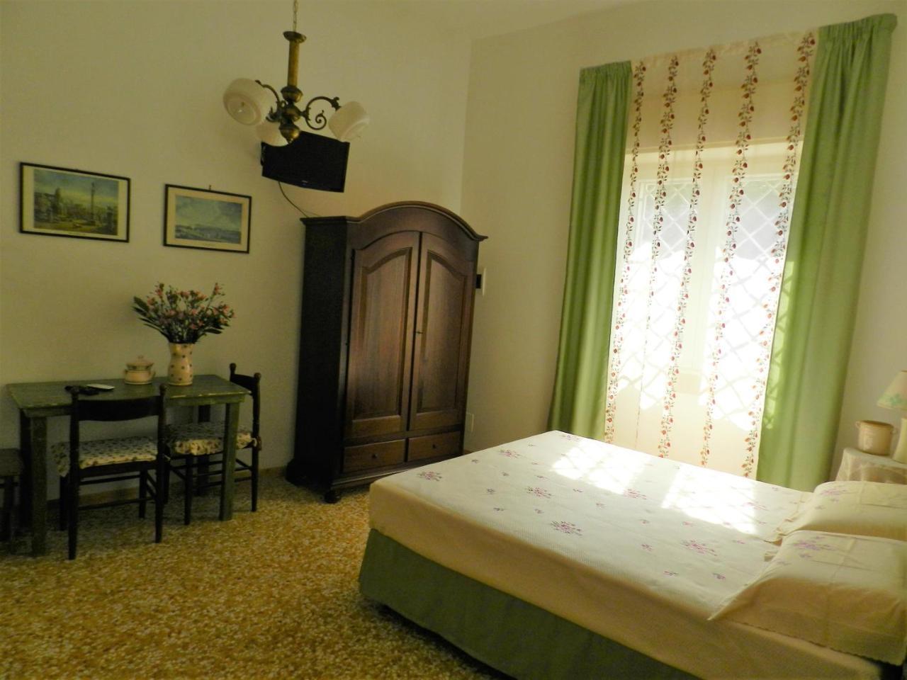 Casa Corte Con Terrazza Taviano  Luaran gambar